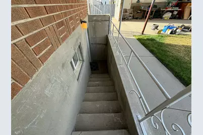 125 N 400 W, Price, UT 84501 - Photo 15