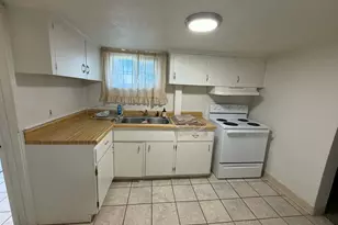 125 N 400 W, Price, UT 84501 - Photo 23