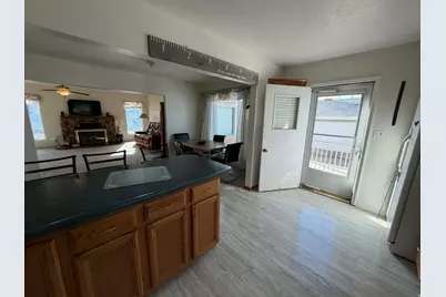 125 N 400 W, Price, UT 84501 - Photo 3
