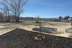 704 E Pne St, Wellington, UT 84542 - Photo 19