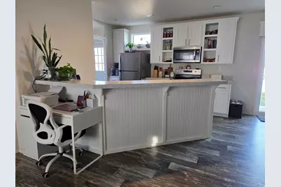 704 E Pine St, Wellington, UT 84542 - Photo 5