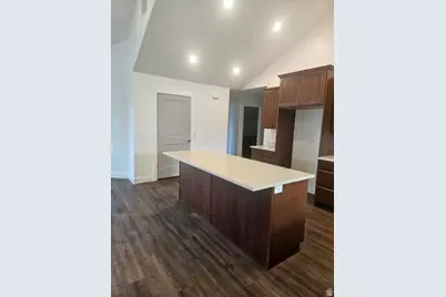 832 N 250 St E #A, Tooele, UT 84074 - Photo 3