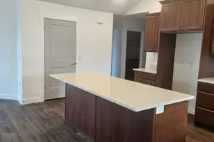 832 N 250 St E, Tooele, UT 84074 - Photo 3