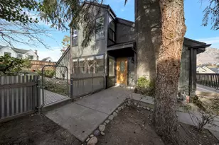 3656 E Summerhill Dr, Cottonwood Heights, UT 84121 - Photo 3