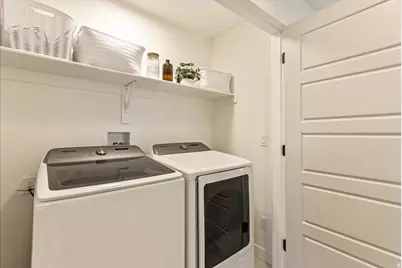 4392 W Bergen Ln, Lehi, UT 84043 - Photo 43