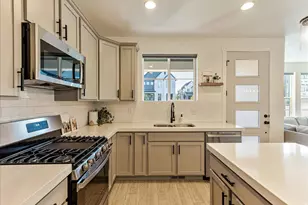 4392 W Bergen Ln, Lehi, UT 84043 - Photo 17