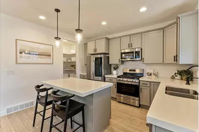 4392 W Bergen Ln, Lehi, UT 84043 - Photo 7