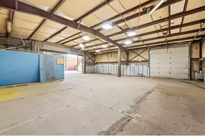 122 S Navajo W, Salt Lake City, UT 84104 - Photo 21