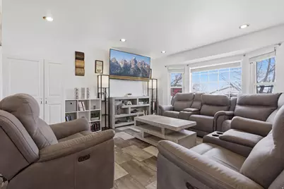 5419 W Westslope Dr S, Salt Lake City, UT 84118 - Photo 3