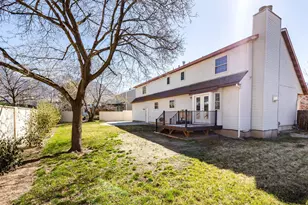 2543 E Cliff Swallow Dr S, Sandy, UT 84093 - Photo 35