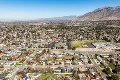 2543 E Cliff Swallow Dr S, Sandy, UT 84093 - Photo 43