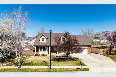 2543 E Cliff Swallow Dr S, Sandy, UT 84093 - Photo 41