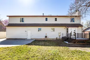 2543 E Cliff Swallow Dr S, Sandy, UT 84093 - Photo 33