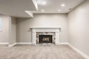 2543 E Cliff Swallow Dr S, Sandy, UT 84093 - Photo 25