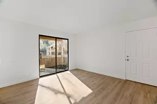 1270 E Shadow Ridge Dr, Midvale, UT 84047 - Photo 9