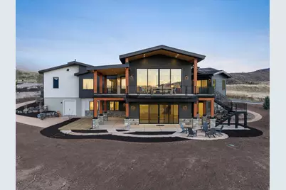 7554 E Dogwood Dr, Huntsville, UT 84317 - Photo 1