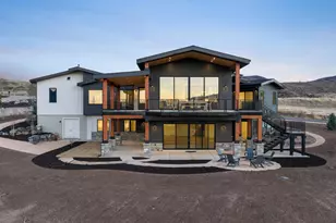 7554 E Dogwood Dr, Huntsville, UT 84317 - Photo 1