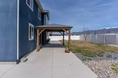 2079 S 1825 W, Woods Cross, UT 84087 - Photo 41