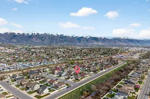 906 E Sam Circle, Clearfield, UT 84015 - Photo 35