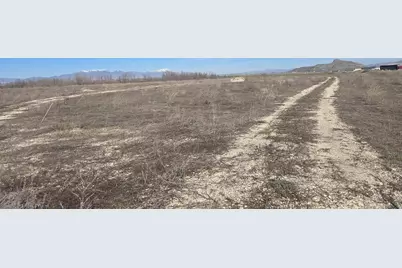 1211 E Center N, Lewiston, UT 84320 - Photo 7
