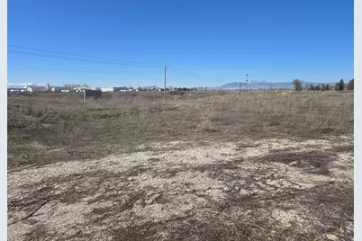 1211 E Center N, Lewiston, UT 84320 - Photo 3
