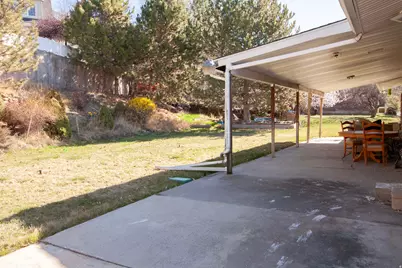 701 E 215 N, Lindon, UT 84042 - Photo 19