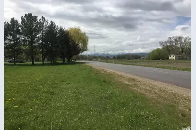 375 S 1900 W, Logan, UT 84321 - Photo 3