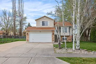 2493 W 1850 N, Clinton, UT 84015 - Photo 37