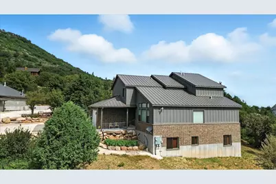 1510 S Mahogany Dr, Garden City, UT 84028 - Photo 55