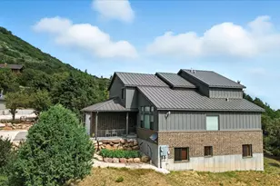 1510 S Mahogany Dr, Garden City, UT 84028 - Photo 55