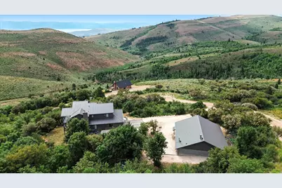 1510 S Mahogany Dr, Garden City, UT 84028 - Photo 11