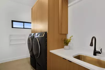 1034 E Rusted Creek Cir, Washington, UT 84780 - Photo 29