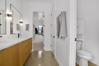 1034 E Rusted Creek Cir, Washington, UT 84780 - Photo 25