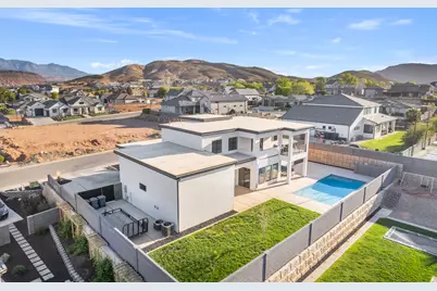 1034 E Rusted Creek Cir, Washington, UT 84780 - Photo 55