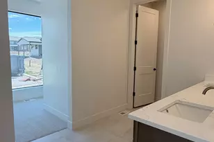 944 S Cloverfield Ct, Heber City, UT 84032 - Photo 13