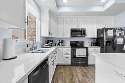 6852 W Bamburgh Way, West Valley, UT 84128 - Photo 11