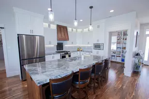 151 W 525 N, Hyde Park, UT 84318 - Photo 3