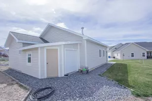 151 W 525 N, Hyde Park, UT 84318 - Photo 47