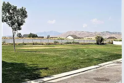 2124 W 2180 N, Lehi, UT 84048 - Photo 5