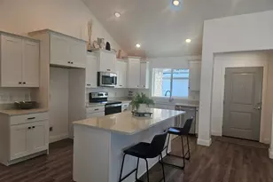 832 N 250 St E, Tooele, UT 84074 - Photo 17