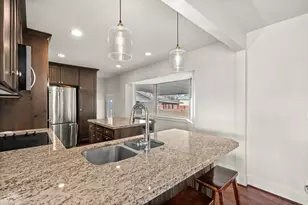 5795 S Minden Dr, Holladay, UT 84121 - Photo 7