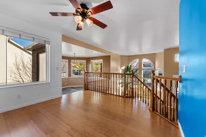 1447 E Edgecliff Dr, Sandy, UT 84092 - Photo 11