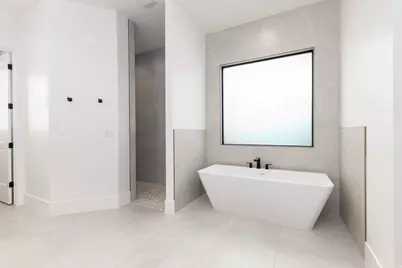 619 E Royal Dr, Washington, UT 84780 - Photo 9