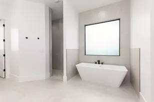 619 E Royal Dr, Washington, UT 84780 - Photo 9