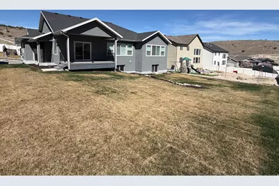 3632 E Owahee St N, Eagle Mountain, UT 84005 - Photo 33