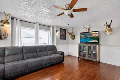 4608 S 6300 W, Hooper, UT 84315 - Photo 5