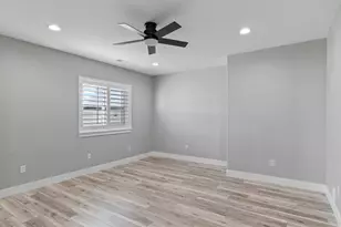 878 N High Pass Dr W, Saratoga Springs, UT 84045 - Photo 47