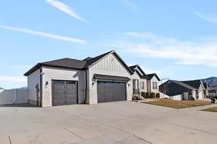 878 N High Pass Dr W, Saratoga Springs, UT 84045 - Photo 3