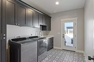 878 N High Pass Dr W, Saratoga Springs, UT 84045 - Photo 23