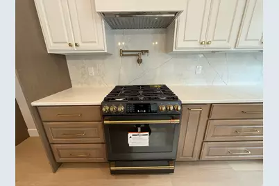1548 N 275 W #2, Orem, UT 84057 - Photo 7